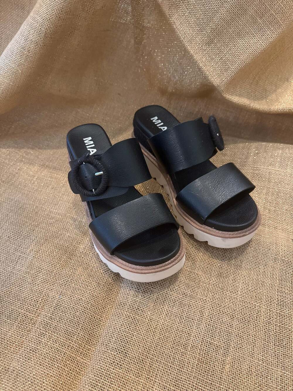 Mia Vanna sandal